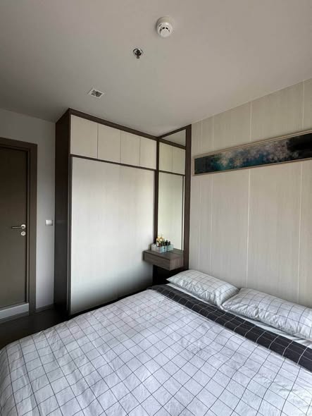 bedroom and room interior of Life Asoke – Rama 9