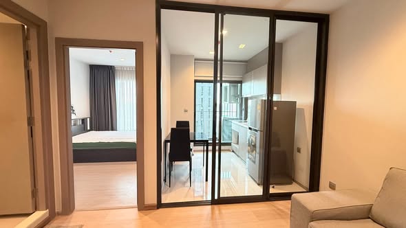 bedroom and room interior of Life Asoke – Rama 9