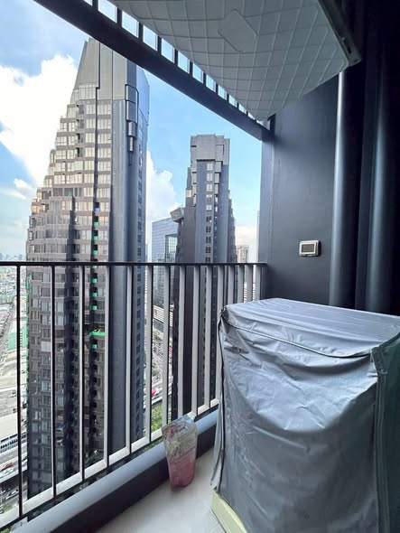 Life Asoke – Rama 9