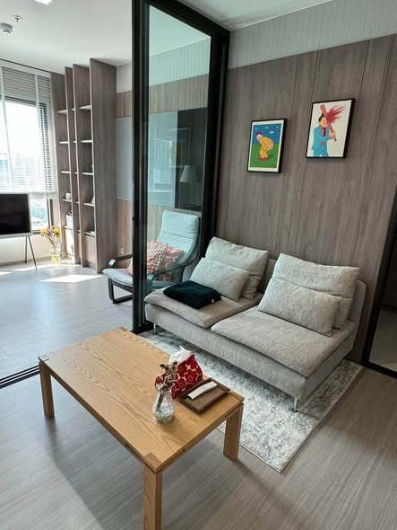 living room and room interior of Life Asoke – Rama 9