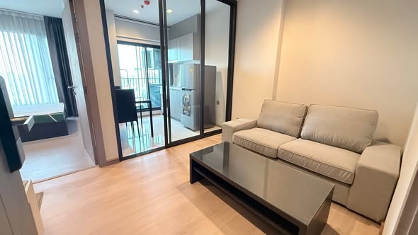 living room and room interior of Life Asoke – Rama 9