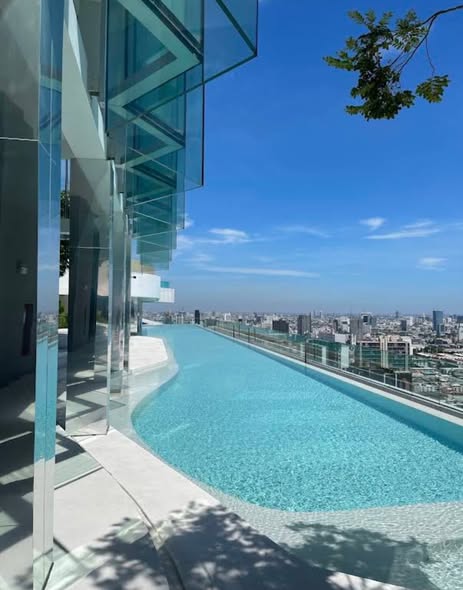 pool of Life Asoke – Rama 9