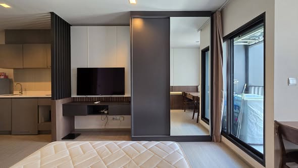 room interior of Life Asoke – Rama 9