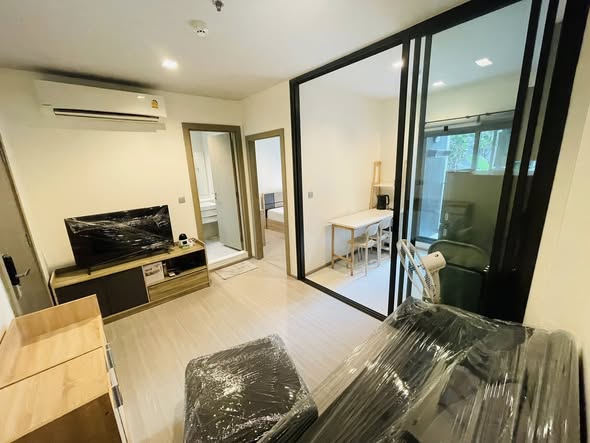 room interior of Life Asoke – Rama 9