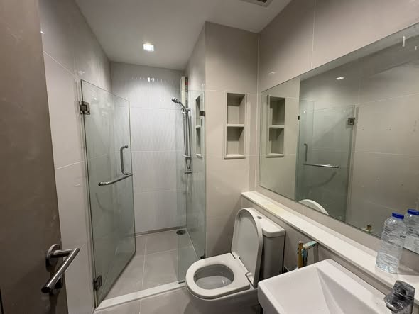room interior of Life Asoke – Rama 9