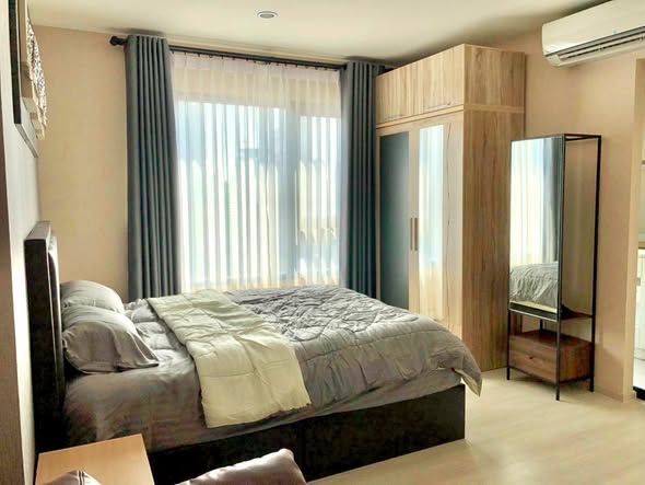 bedroom and room interior of Life Asoke