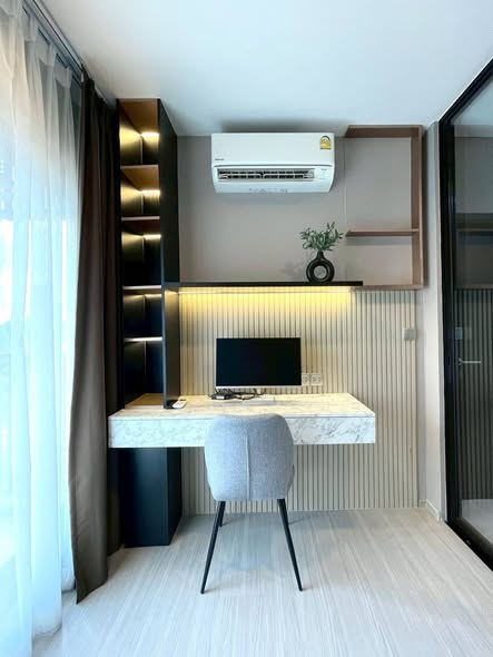 bathroom of Life Asoke Hype