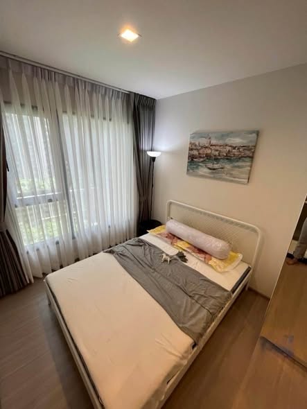 bedroom of Life Asoke Hype