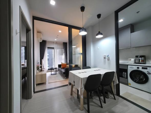 bedroom of Life Asoke Hype