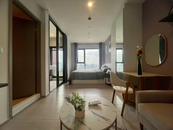 living room of Life Asoke Hype