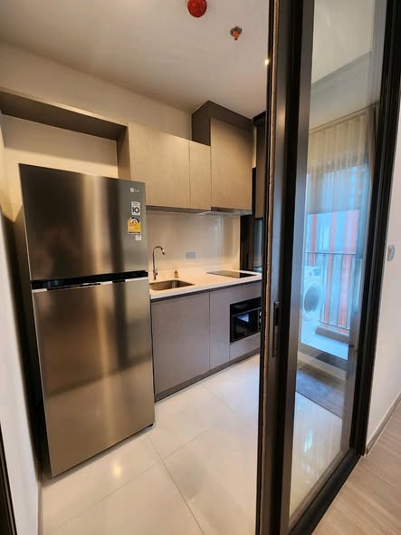room interior of Life Asoke Hype