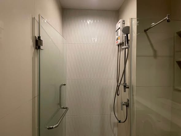 room interior and bathroom of Life Asoke Hype