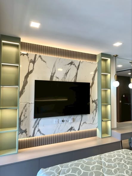 room interior and bathroom of Life พหลฯ-ลาดพร้าว | Life Phahon-Ladprao | First Class Living in The Heart of Ladprao