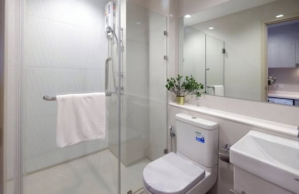 bathroom of Life One Wireless