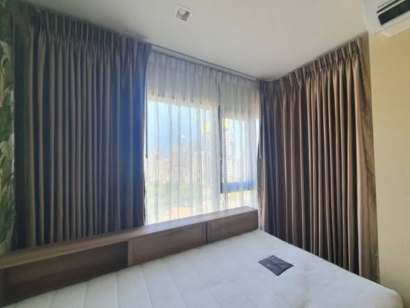 bedroom of Life One Wireless