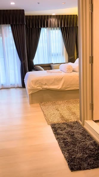 bedroom of Life One Wireless