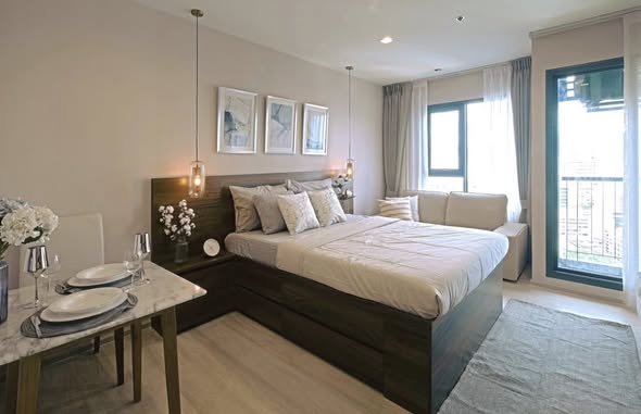bedroom of Life One Wireless