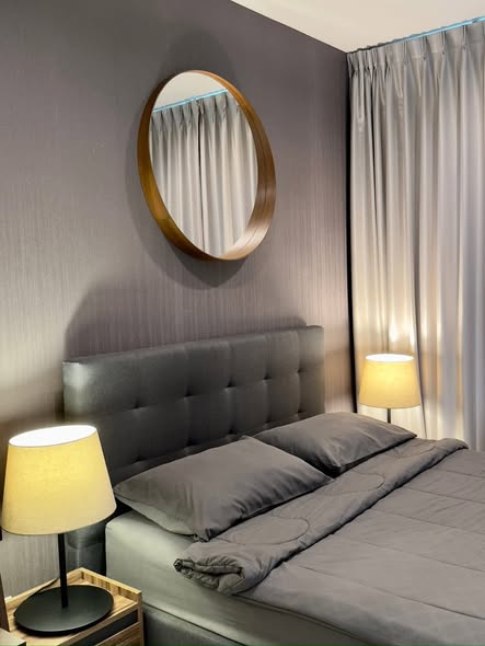 bedroom of Life One Wireless
