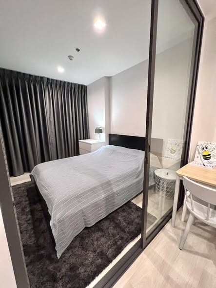bedroom and room interior of Life One Wireless