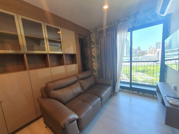 living room and room interior of Life One Wireless
