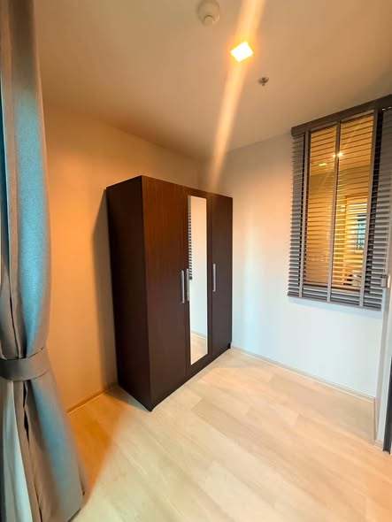 room interior of Life One Wireless