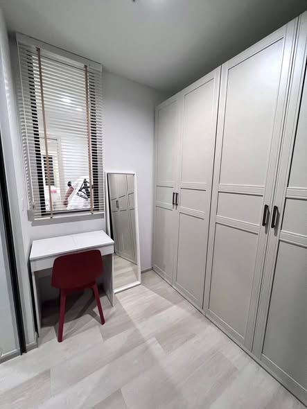 room interior of Life One Wireless