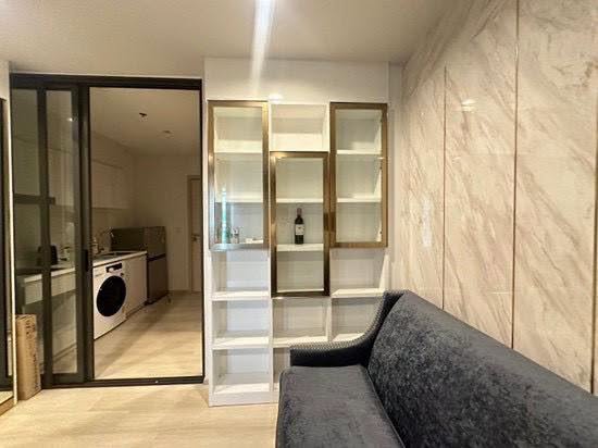 room interior of Life One Wireless