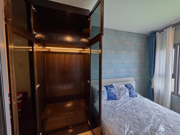 bedroom of Life Rama 4 – Asoke