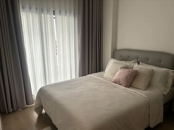 bedroom of Life Rama 4 – Asoke
