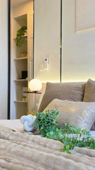 bedroom of Life Rama 4 – Asoke