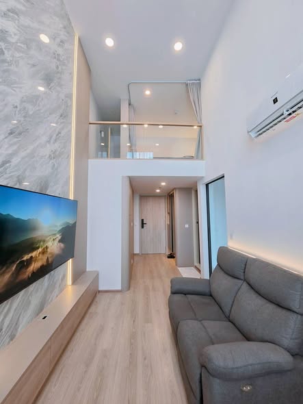 living room and room interior of Life Rama 4 – Asoke