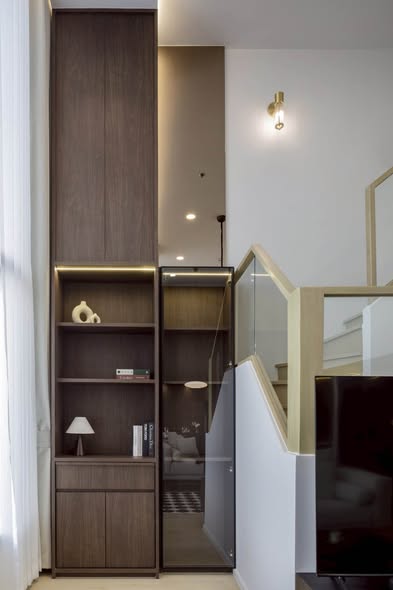 room interior of Life Rama 4 – Asoke