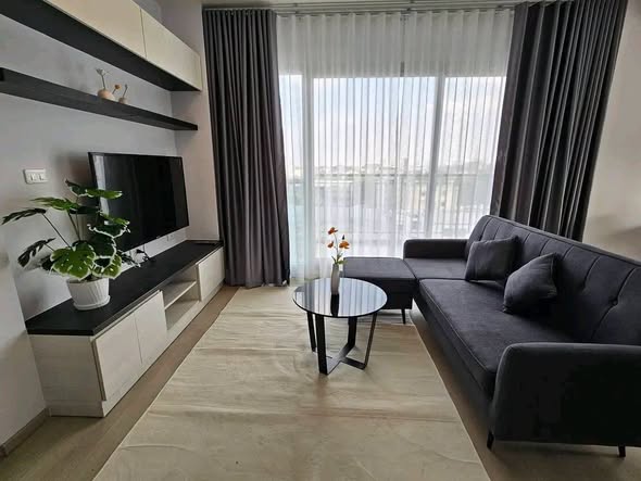 bedroom and living room of Life Ratchadapisek