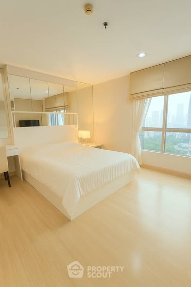 bedroom of Life @ Sathon 10