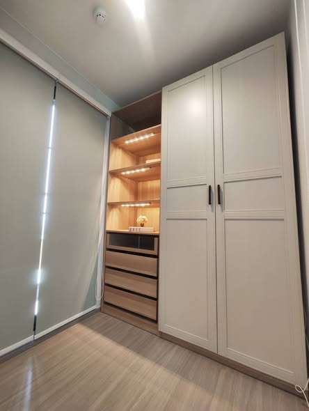 room interior of Life Sathorn Sierra ไลฟ์ สาทร เซียร์รา