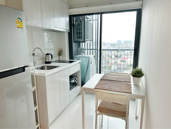 bathroom of Life Sukhumvit 48