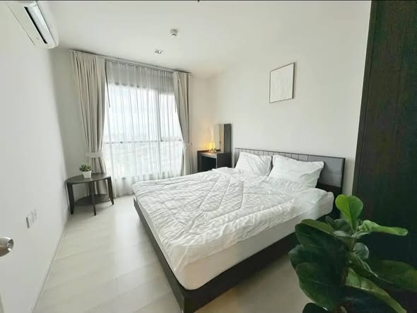 bedroom of Life Sukhumvit 48
