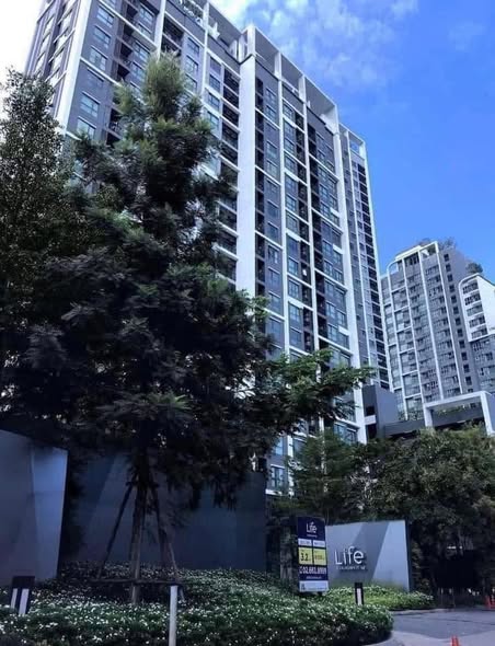 Life Sukhumvit 48