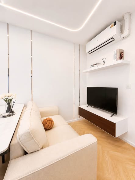 living room of Life Sukhumvit 48
