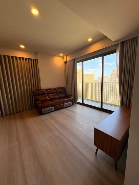 living room and bedroom of วิสซ์ดอม เดอะ ฟอเรสเทียส์