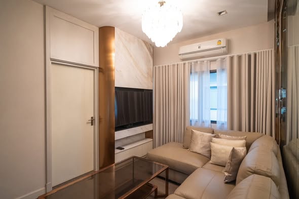 living room and bedroom of บ้านเช่าราคาถูก