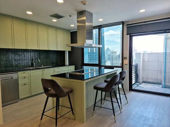 kitchen of Lumphini Park View