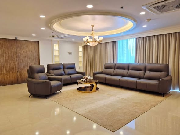 living room of Lumphini Park View