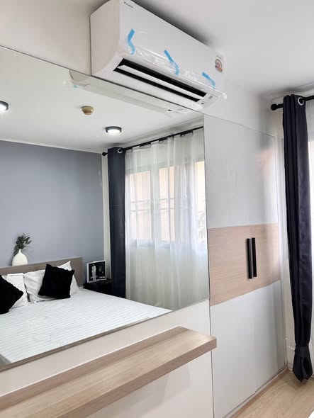 bedroom of Lumpini Condotown Bangkhae