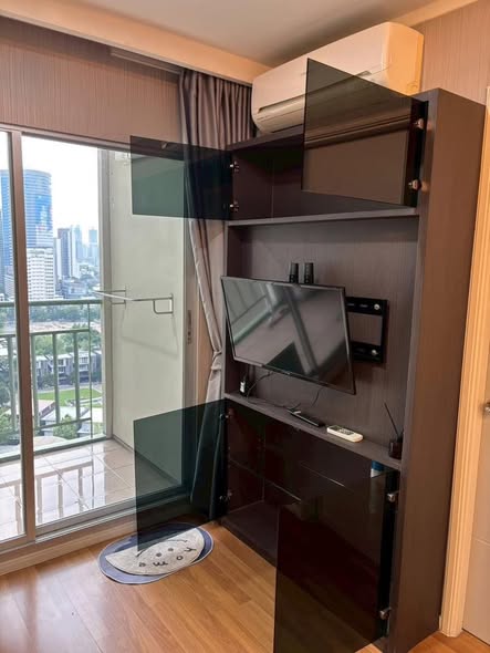 bedroom and room interior of Lumpini Park Rama 9 – Ratchada
