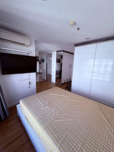 bedroom of Lumpini Park Riverside Rama 3