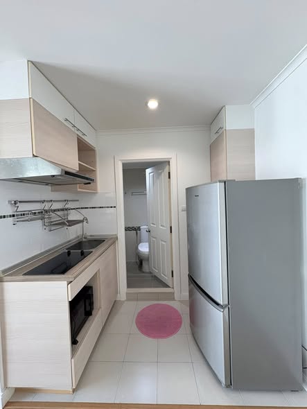 kitchen of Lumpini Park Riverside Rama 3
