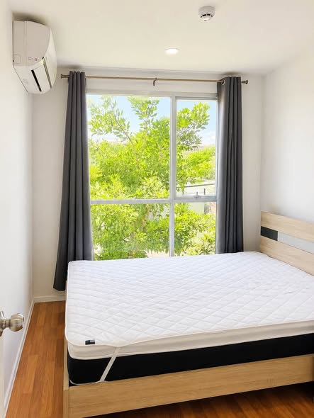 bedroom of Lumpini Place Bang Na