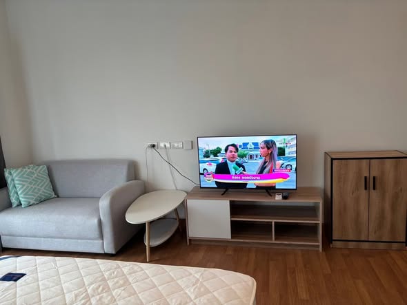 living room and bedroom of Lumpini Place Rama 3 – Riverine