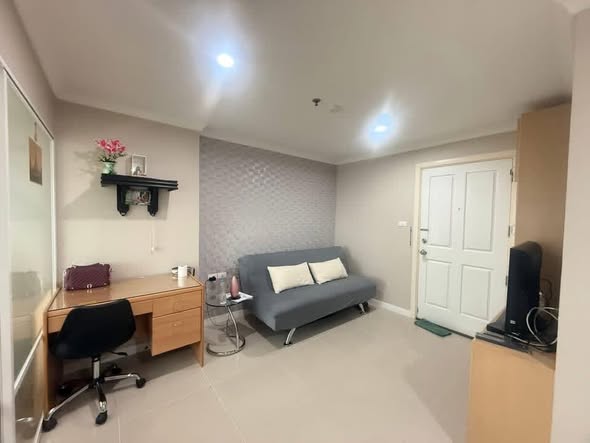 bedroom of Lumpini Place Rama 9 – Ratchada